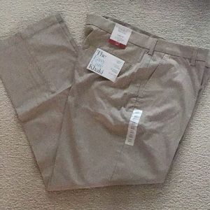 NWT Croft & Barrow classic fit Easy Care Khaki 38x32